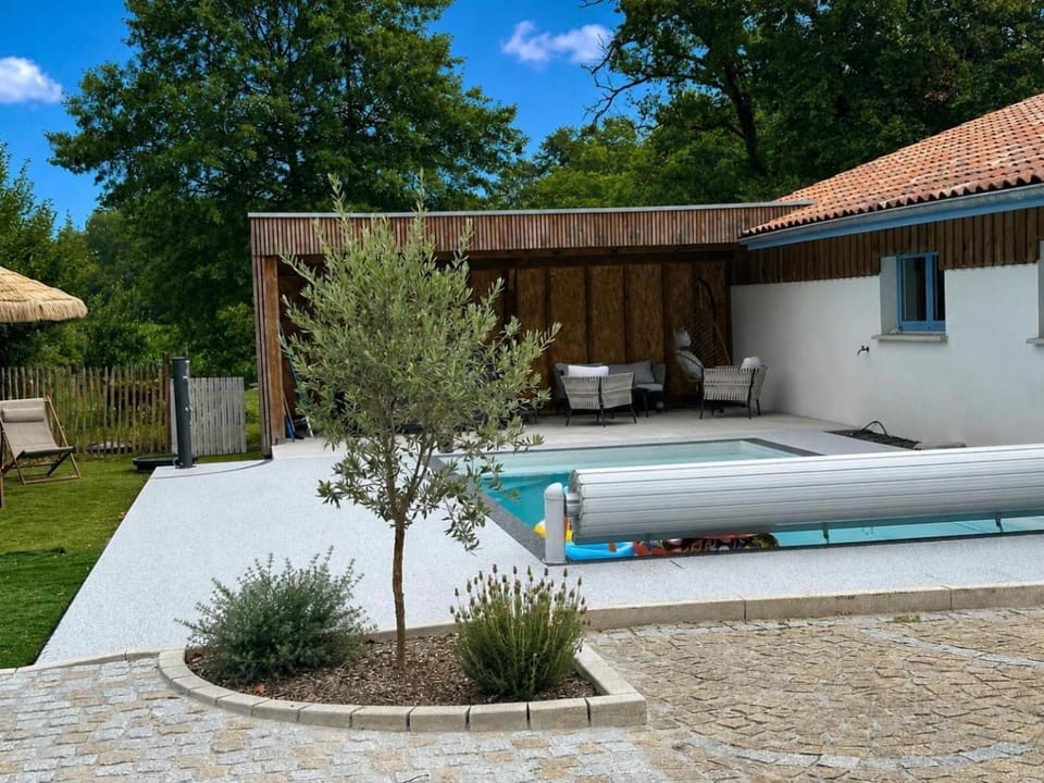 Quilleret House in Nouvelle-Aquitaine