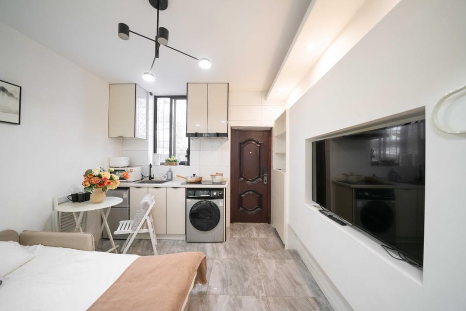 QingJiang - Contemporary Flat for City Visitors Apartment in Shanghai