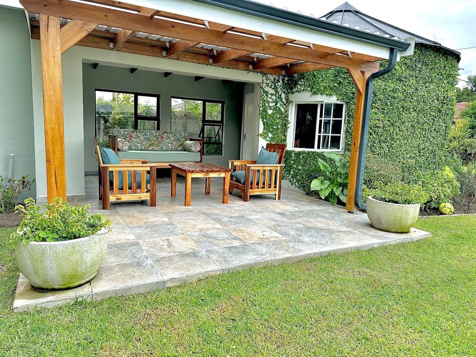 sunbird cottage House in Western Cape