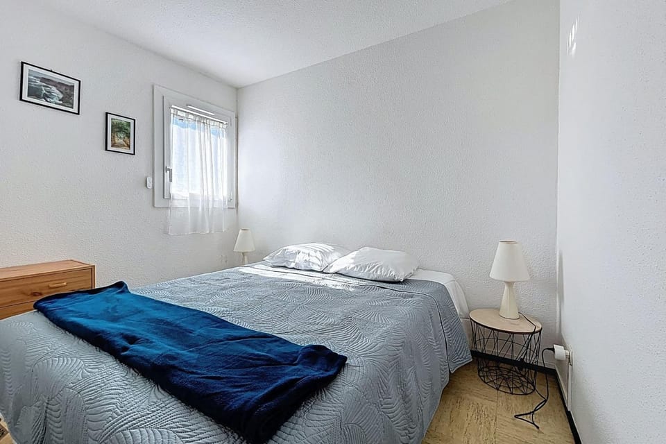Bright apartment near beach Apartment in Narbonne