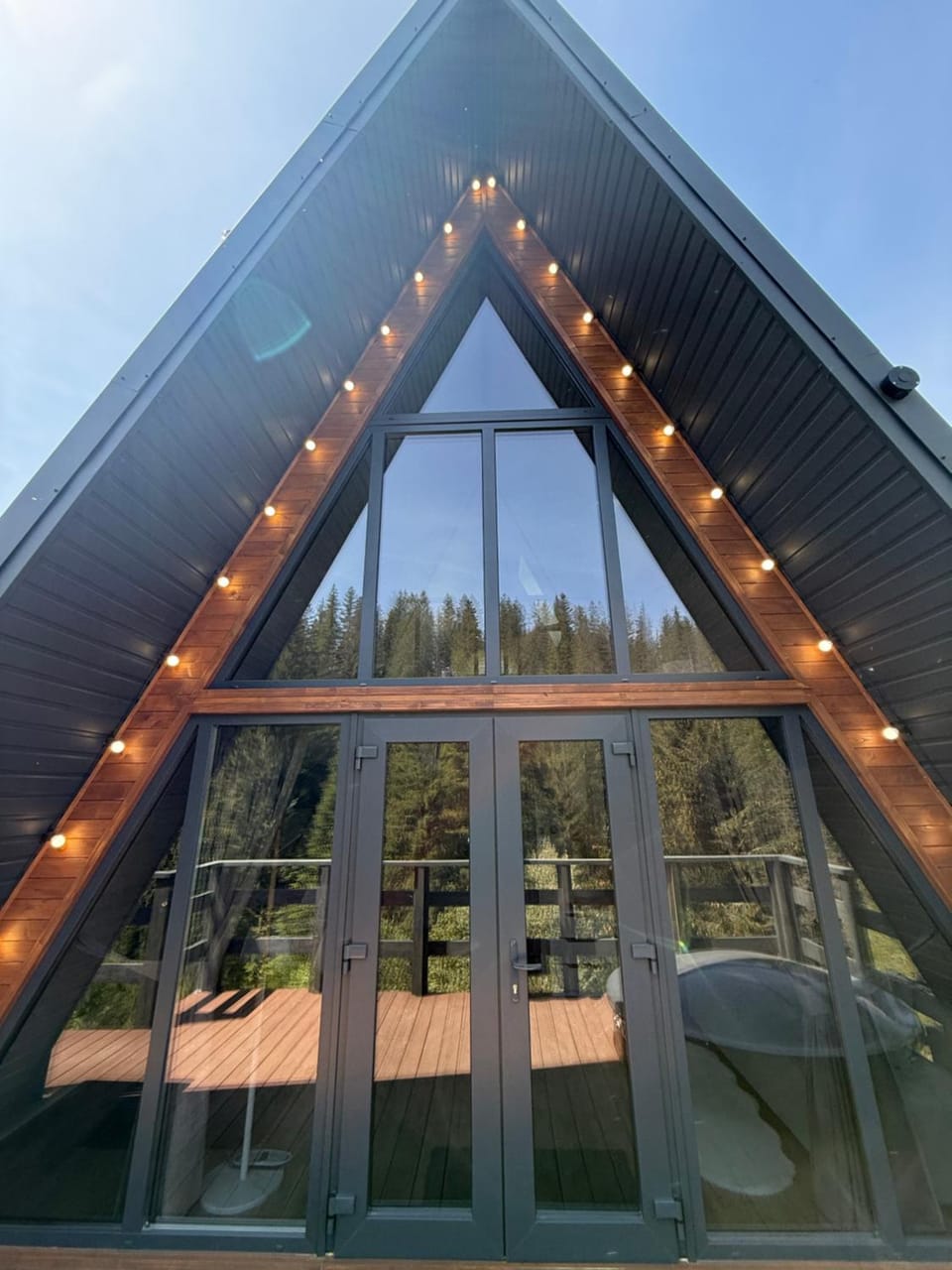 Лісовий Трикутник Chalet in Ukraine