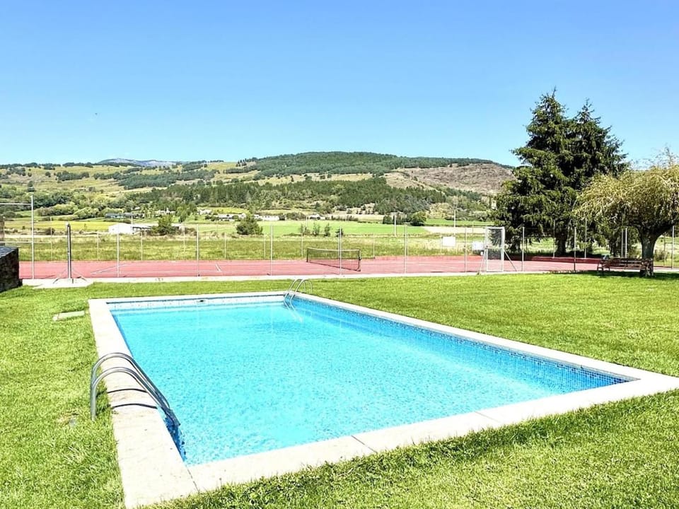 Garden, Swimming pool