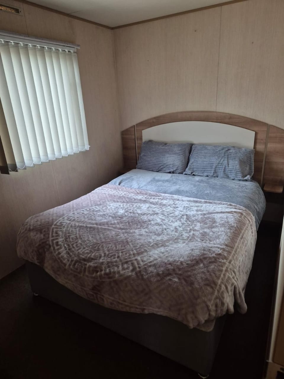 Caravan by the Sea 641 House in Towyn