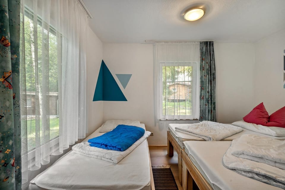 Property building, Living room, Bedroom