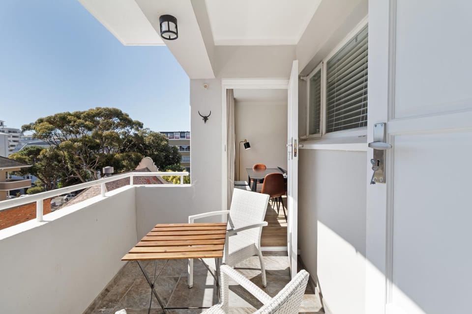Affordable Comfort in Sea Point Retreat Apartment in Sea Point