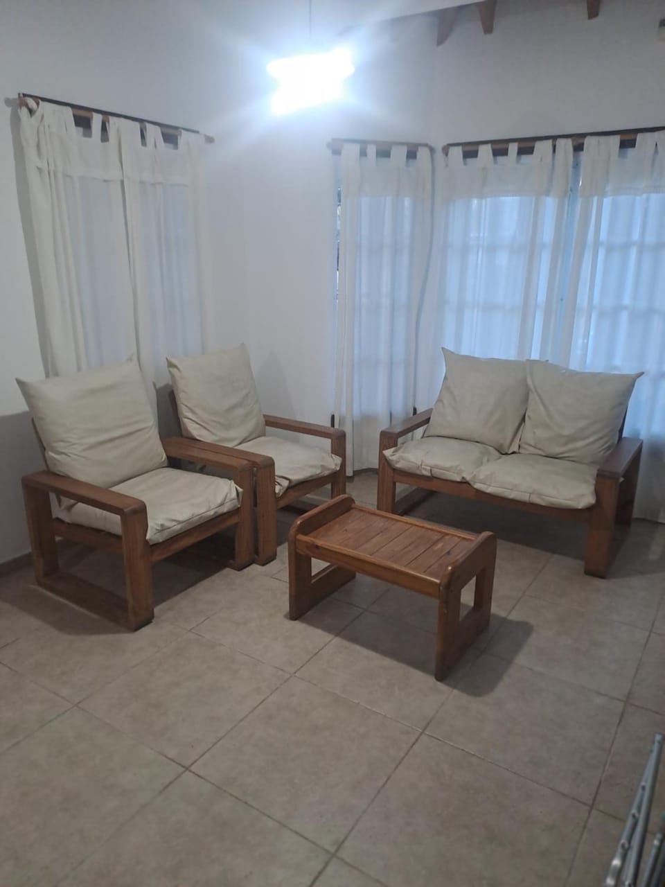 Las Rosas House in Costa del Este