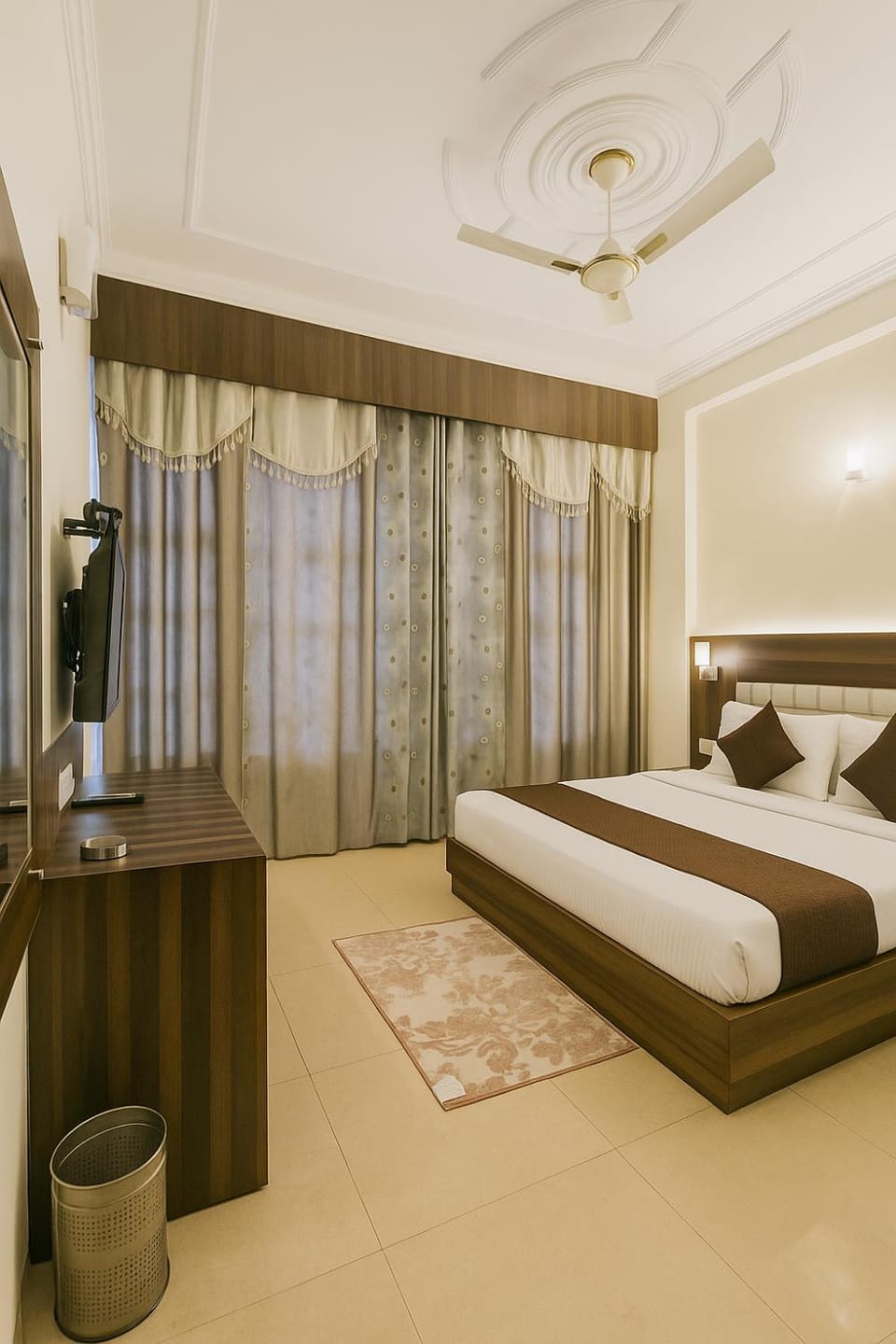 The Kasauli woods Hotel in Himachal Pradesh