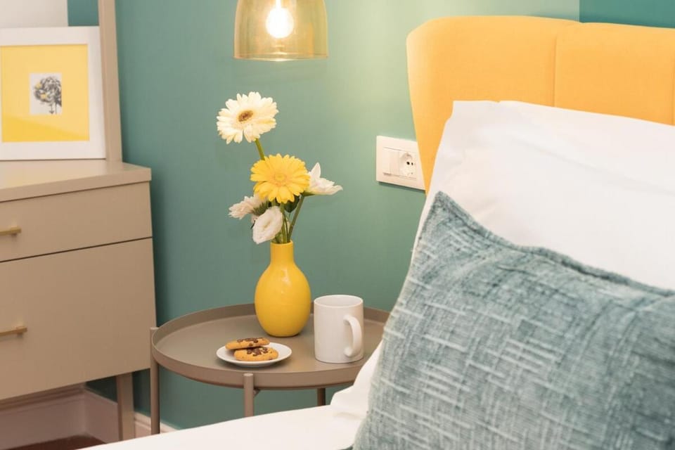 Palazzo Castriota Scanderbeg Apartment - City Center Apartment Apartment in Naples