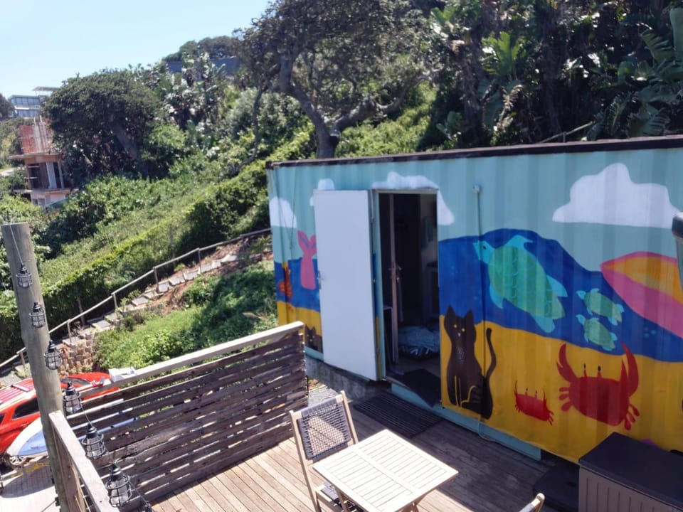 uMkhaKhaya Container Home Apartment in KwaZulu-Natal