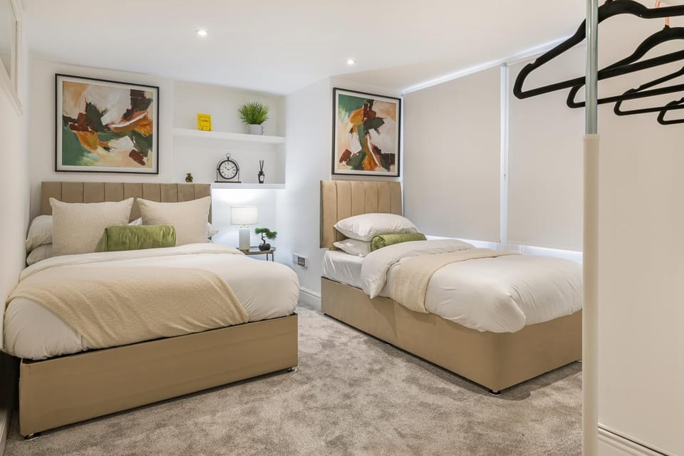 Brighton Centre 2BR Pier & Dome Free Parking Apartment in Brighton