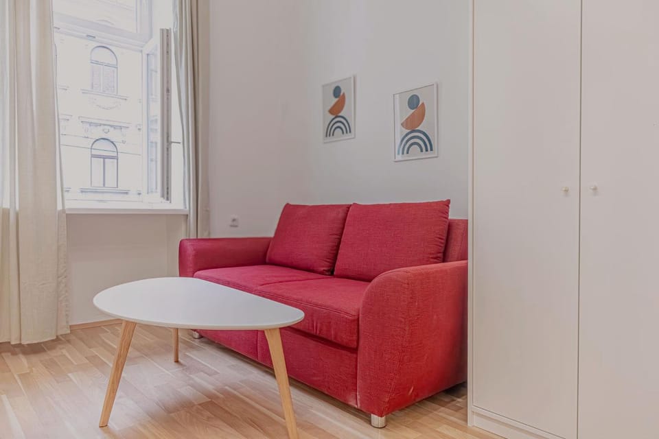 Property building, Seating area