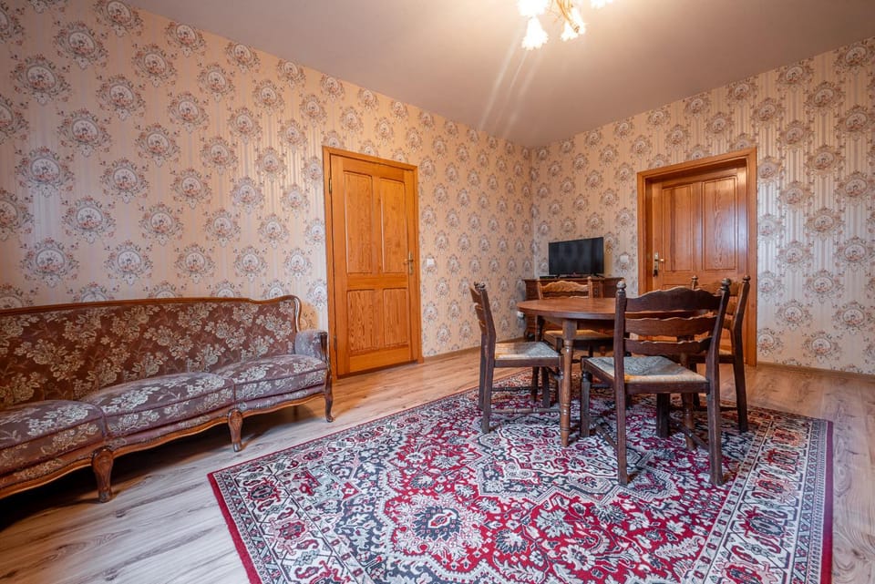 Palac Kursko Agroturystik Hotel in Poland