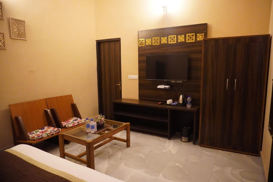 Bagh mahal by jungle vibes Hotel in Rajasthan