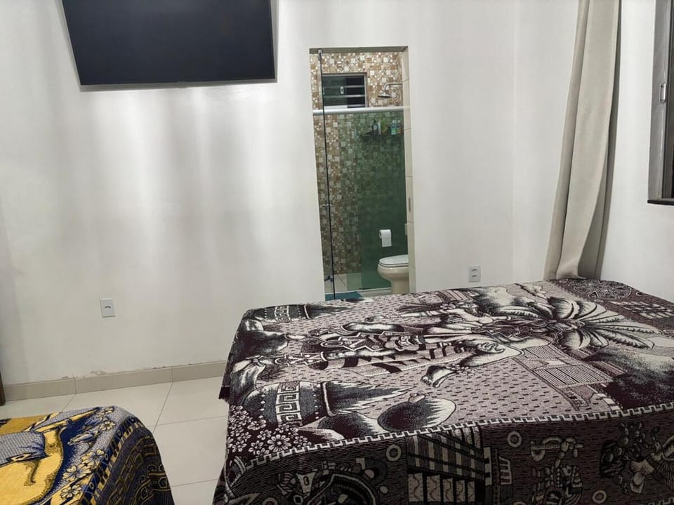 Casa 3 quartos, suite, 3 camas casal, 3 camas solteiro, banheiro social, área serviço, garagem, quintal, café da manhã House in Belém