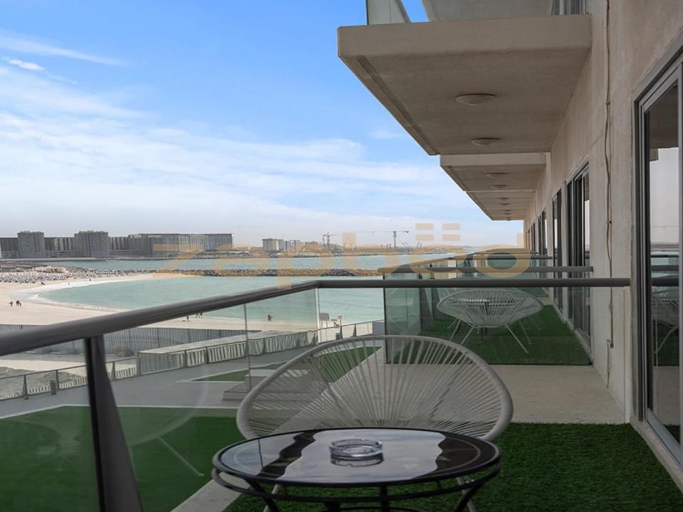 ZAPBED HOUSE -1 BR In Pacific Tower Al Marjan Island With Beach Access Ras Al Khaimah Apartment in Ras al Khaimah