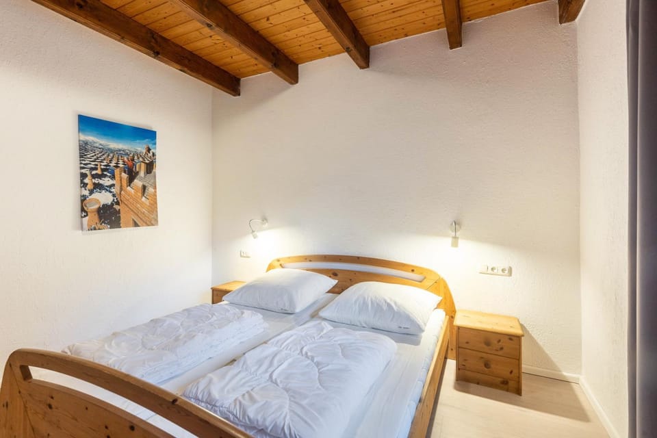 Property building, Living room, Bedroom