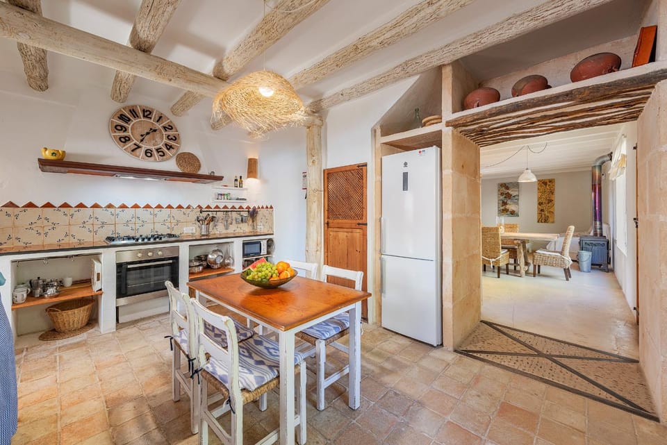 Kitchen or kitchenette, Living room, Seating area, Dining area, dishwasher, minibar, oven, pet friendly, stove