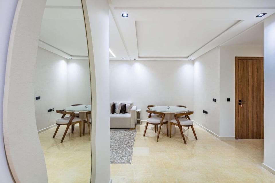 Modern apartment close to M Avenue & Menara Mall Apartment in Marrakesh