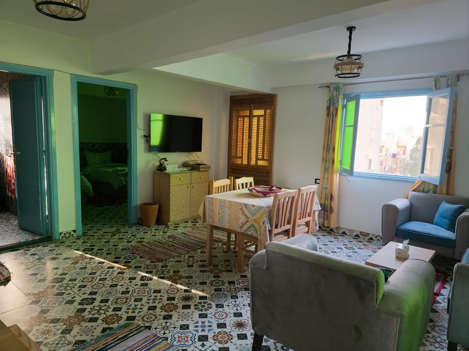 Fresh downtown apt, balcony and rooftop, near Nile Apartment in Egypt