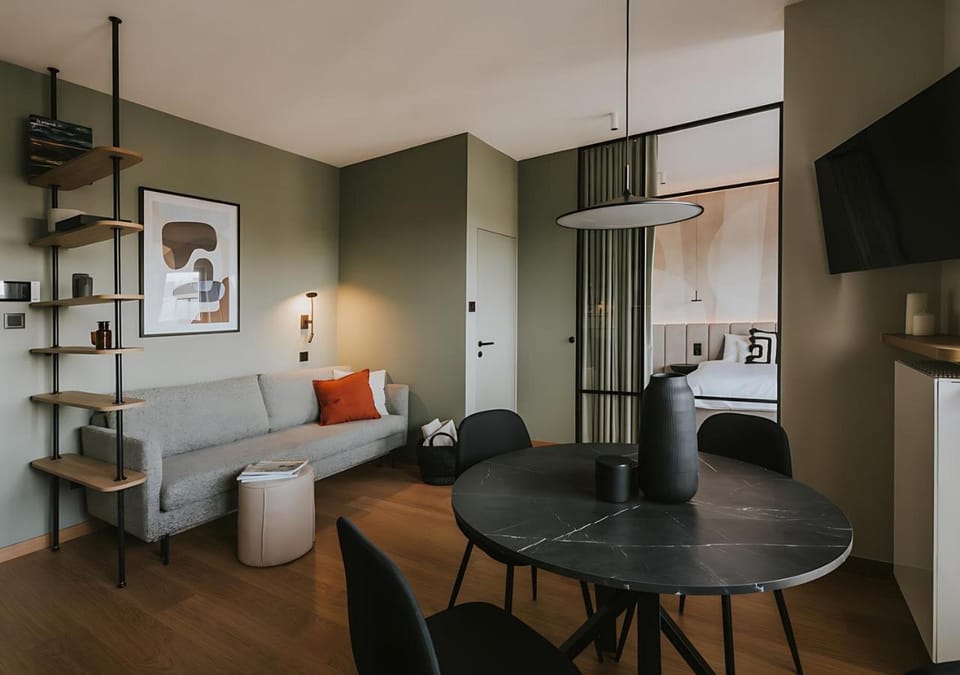 Living room, Seating area, Dining area