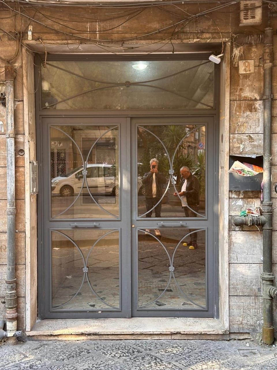 Facade/entrance