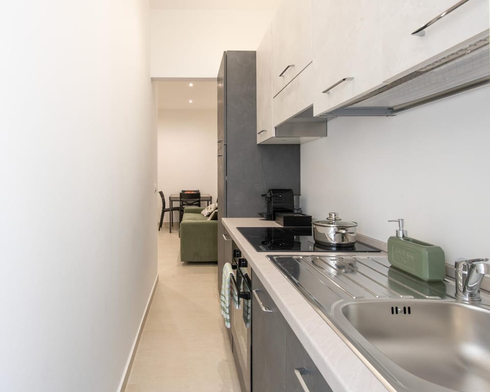 Kitchen or kitchenette, pet friendly