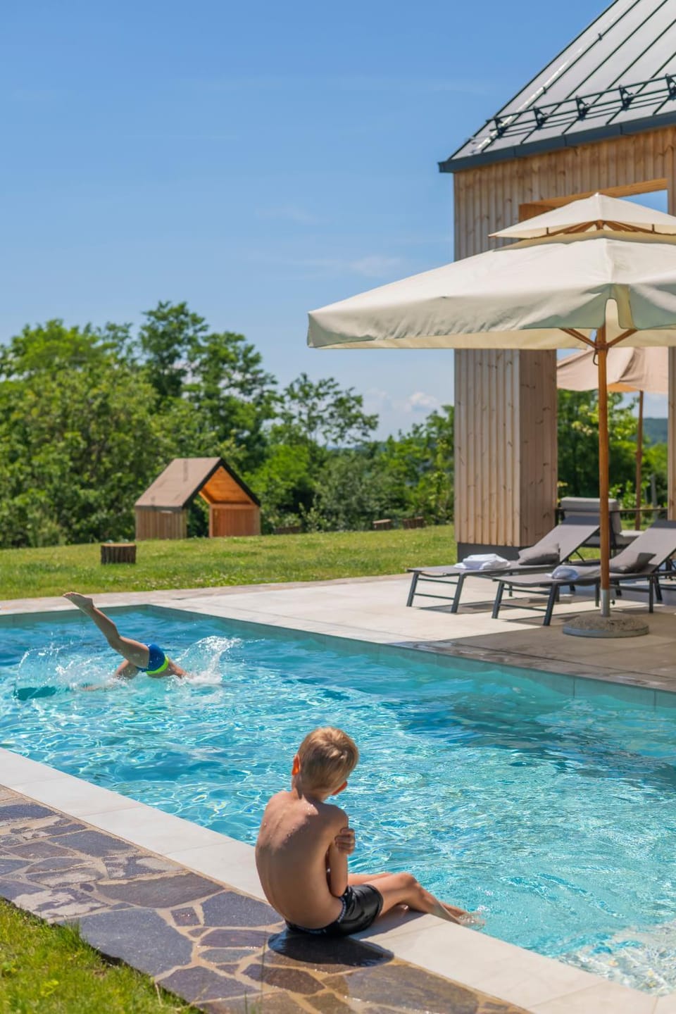 Swimming pool