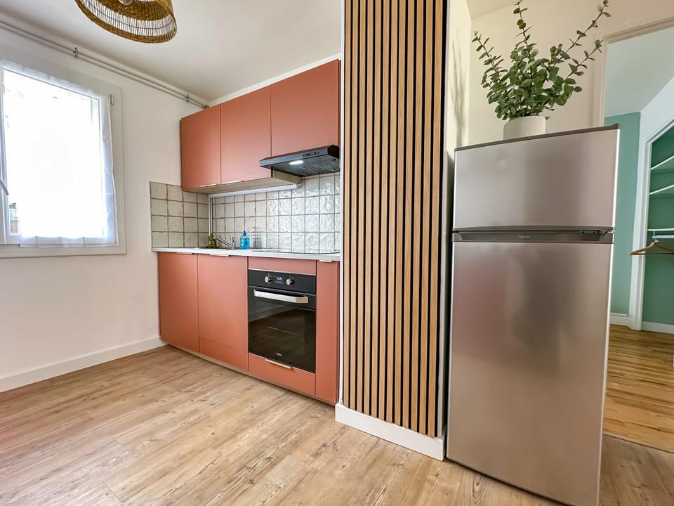 dishwasher, oven, stove