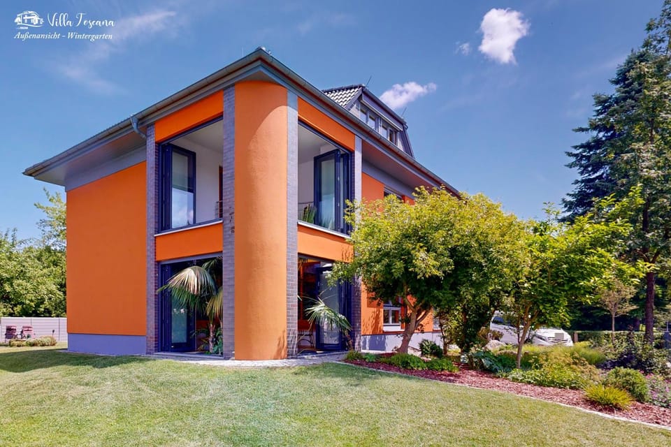 Property building, Garden