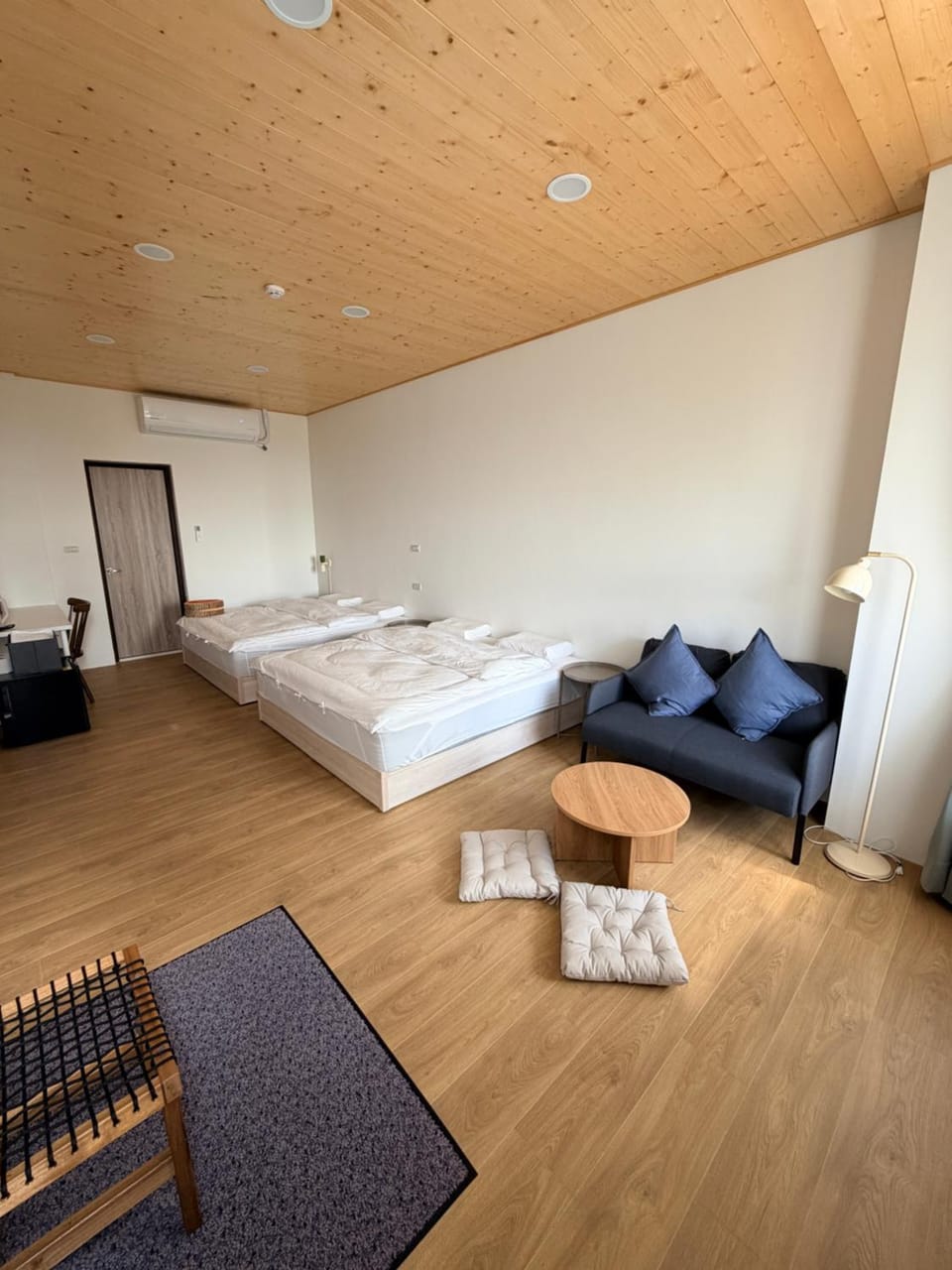 Living room, Bedroom