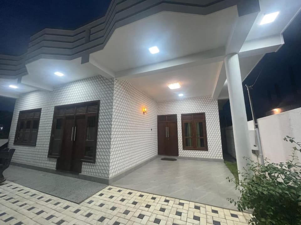 A N Villa Apartment in Southern Province