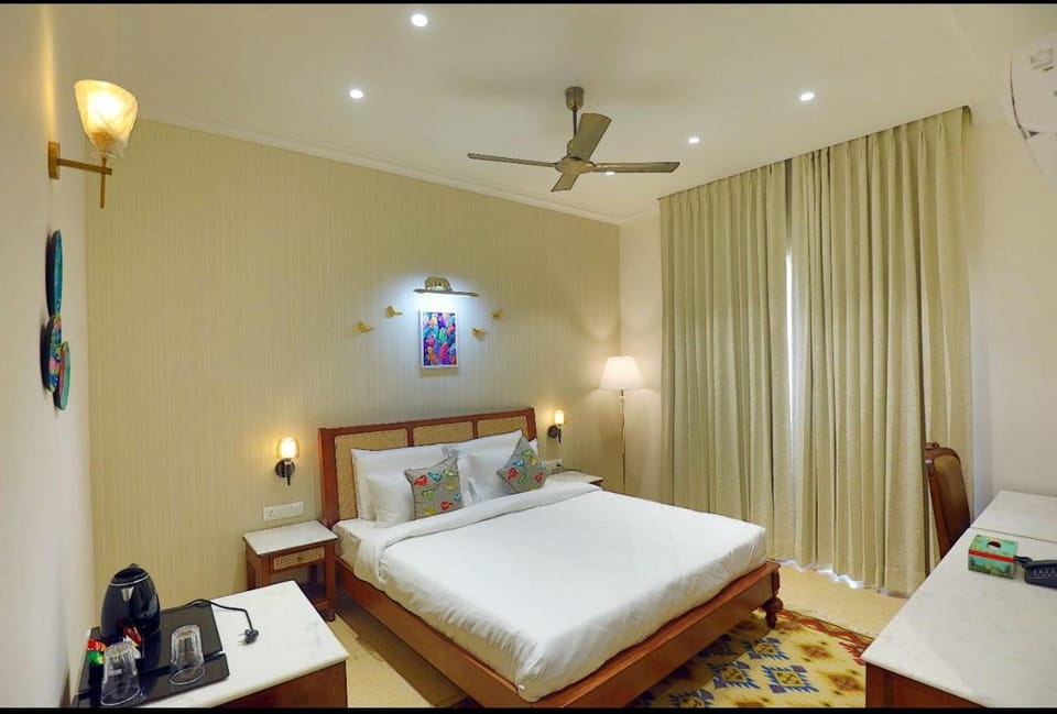 Madhukar Vilas Hotel in Uttar Pradesh