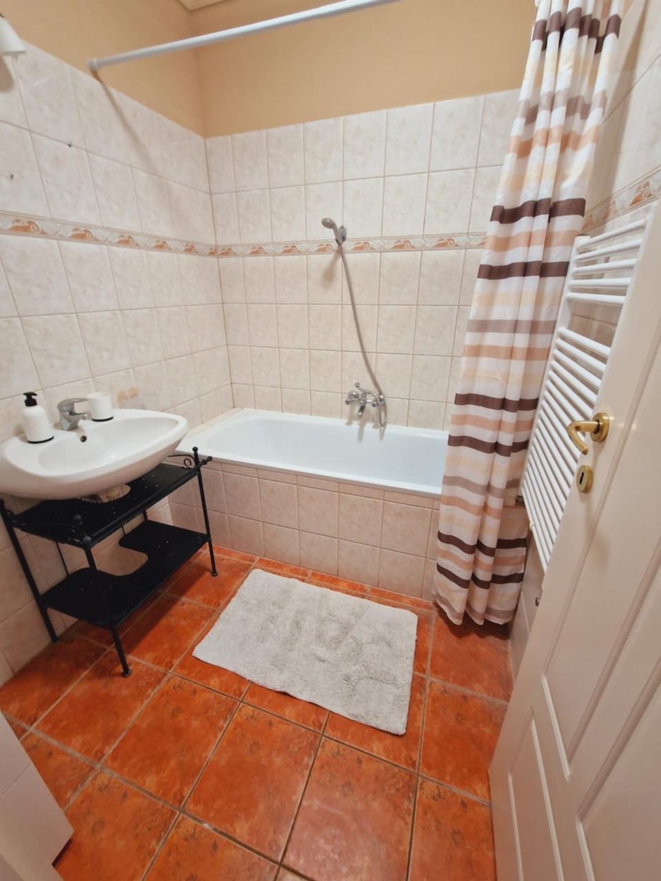 Krisi apartman Apartment in Hungary