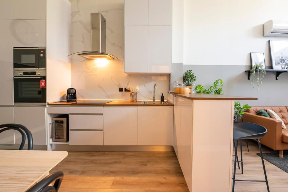 Elegant loft close to the airport by beBalmy Apartment in Madrid