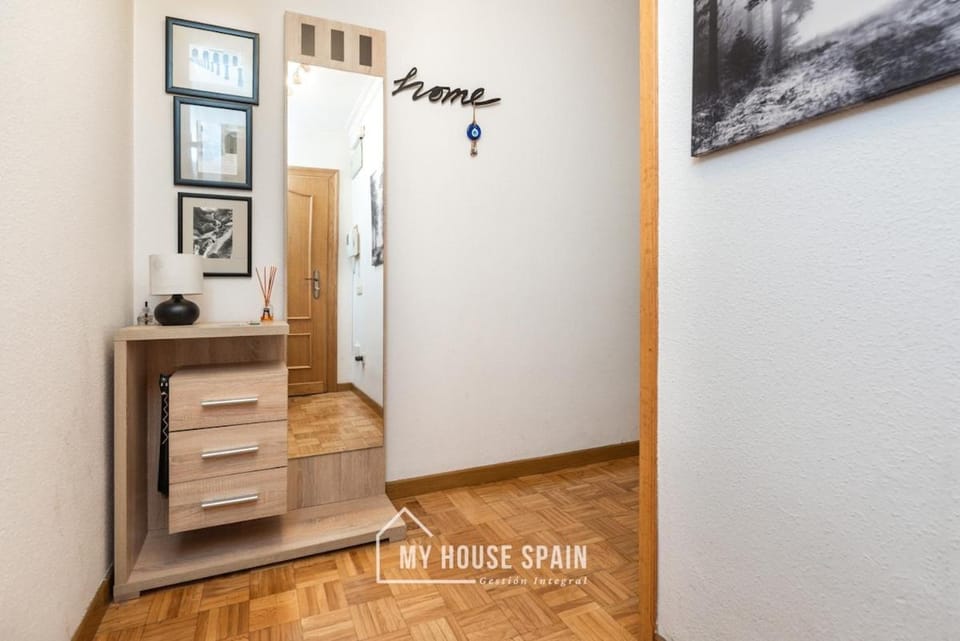 MyHouseSpain - Piso amplio en el centro de Gijón Apartment in Gijón