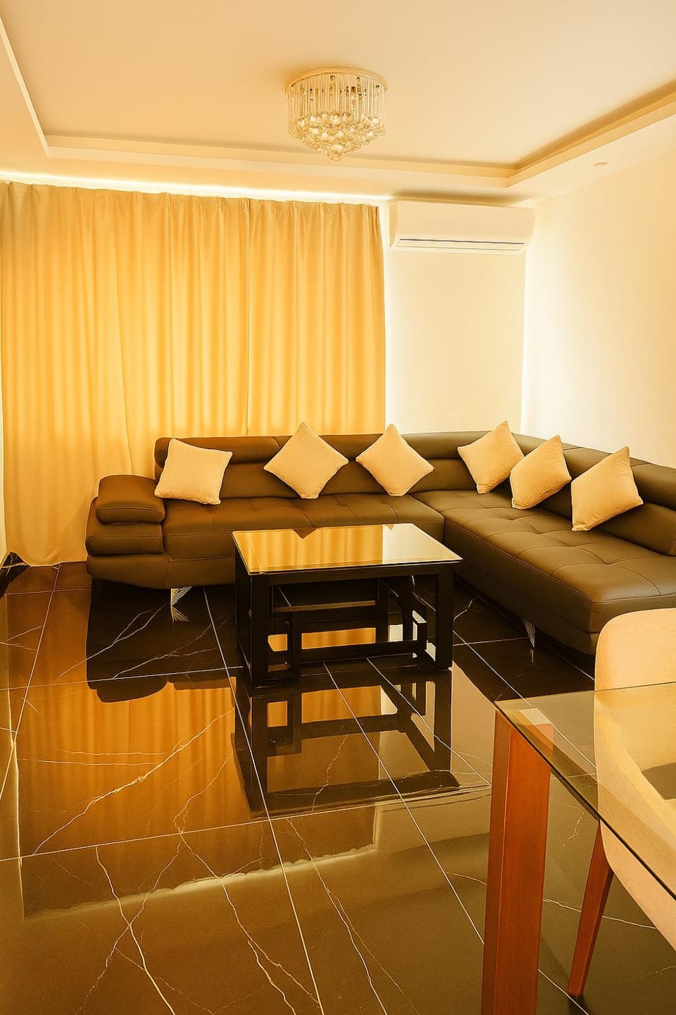 Living room, Seating area