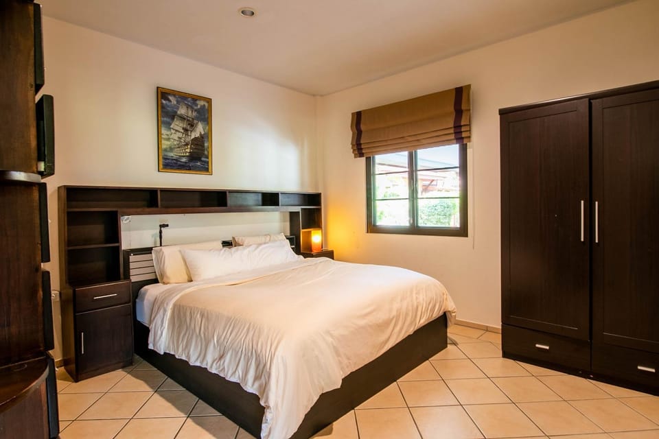 Bed, Bedroom, wardrobe