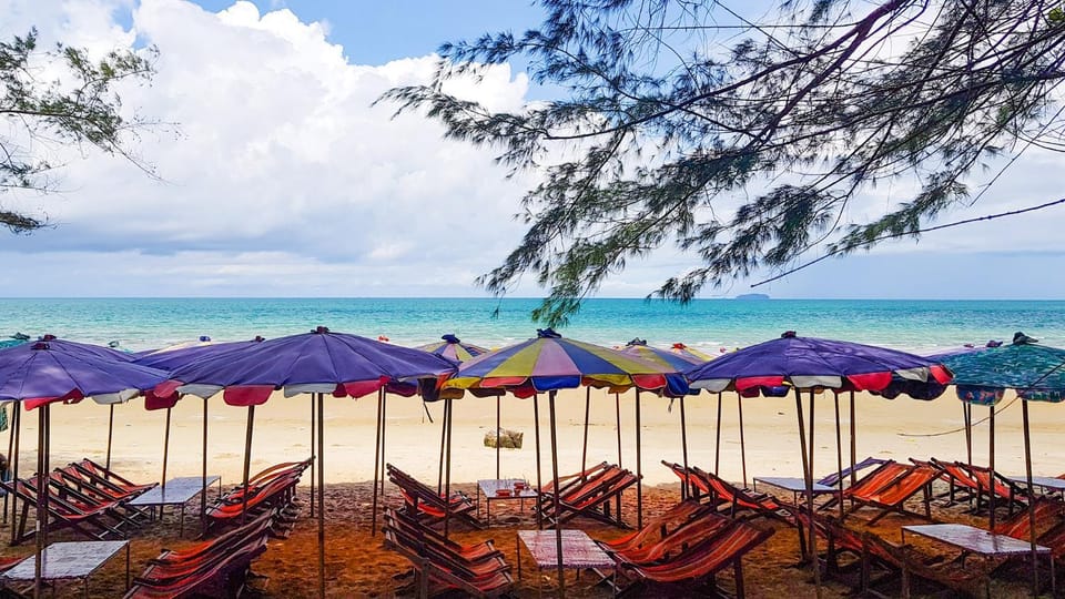 Day, Natural landscape, Beach, sunbed