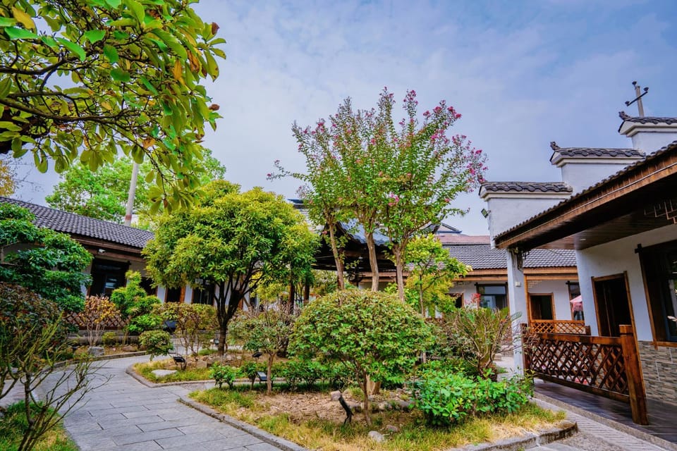 Property building, Garden view