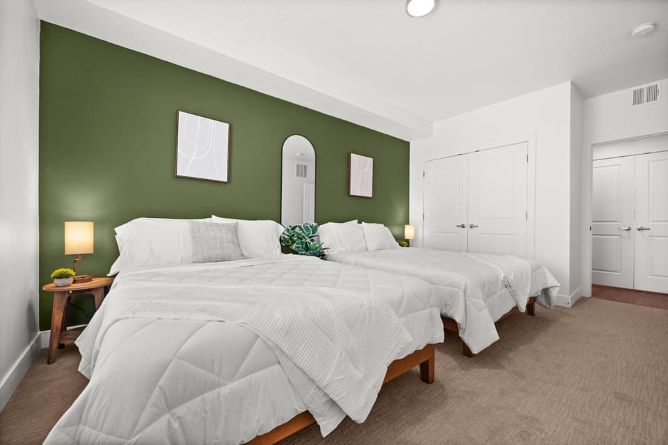 Bed, Bedroom