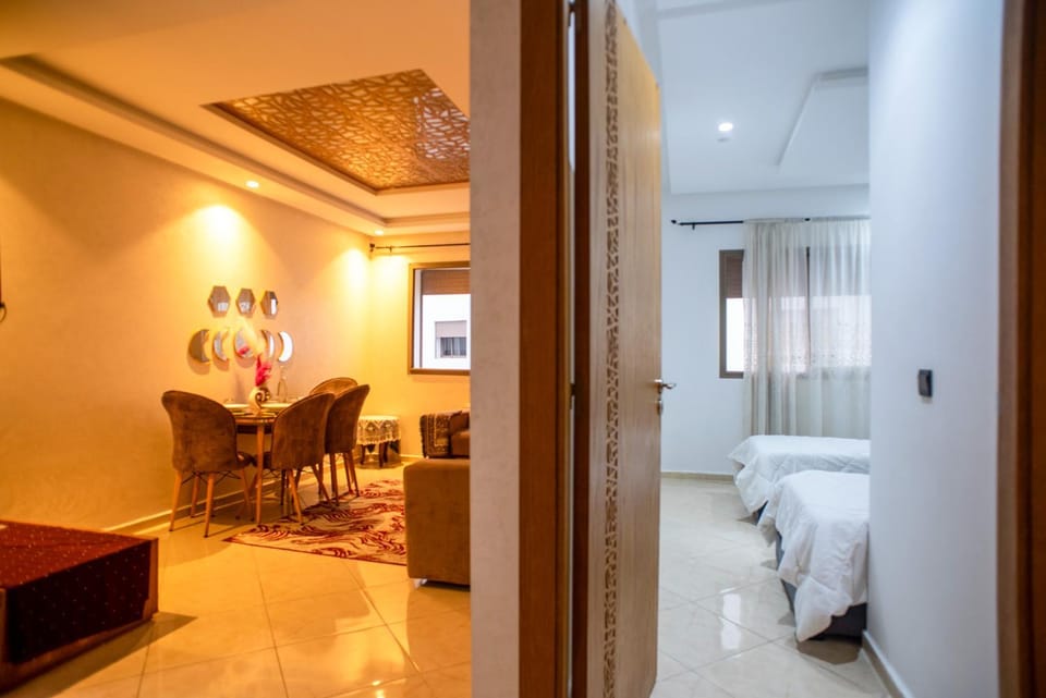 Seating area, Bedroom