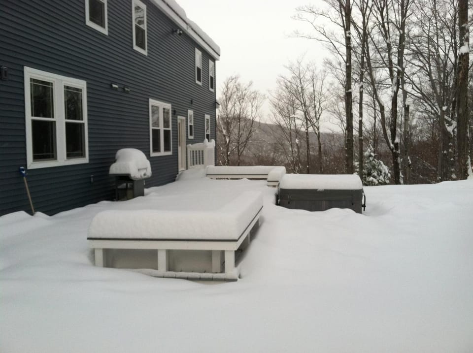 Big Boulder at Killington - Renovated Home with Hot Tub, Sauna, and Views House in Mendon