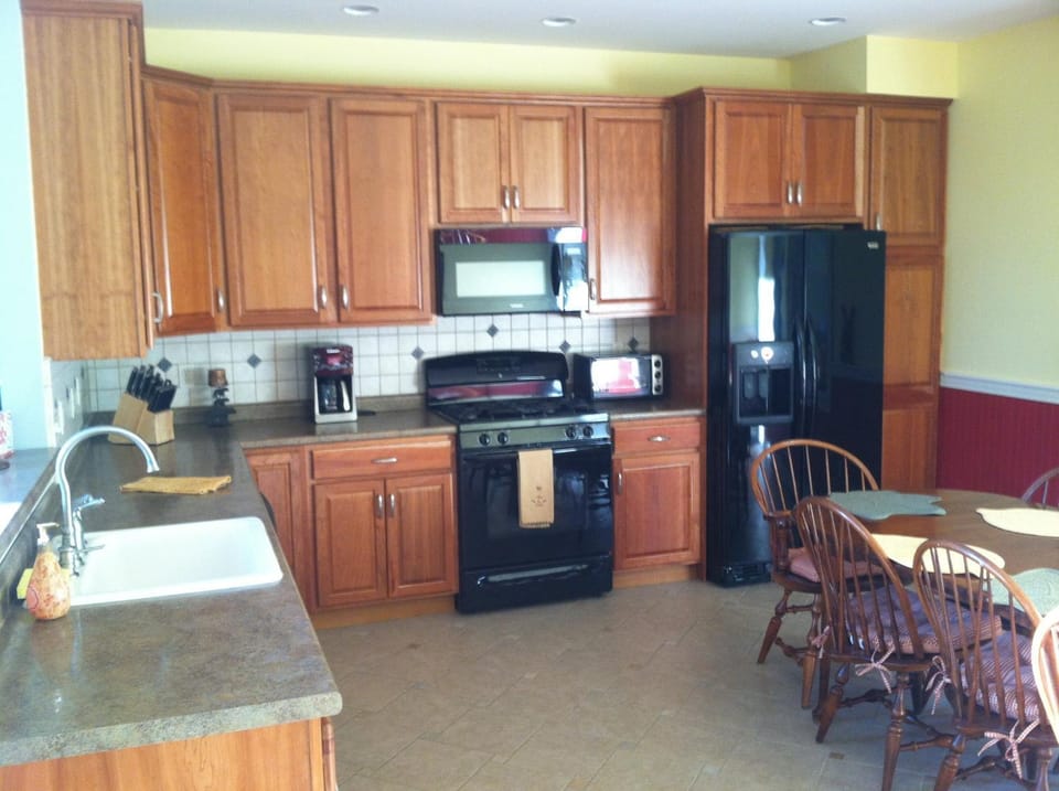 Big Boulder at Killington - Renovated Home with Hot Tub, Sauna, and Views House in Mendon
