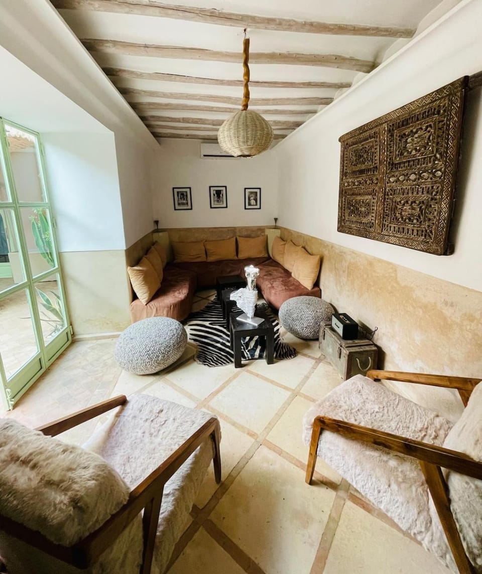 Communal lounge/ TV room, Seating area