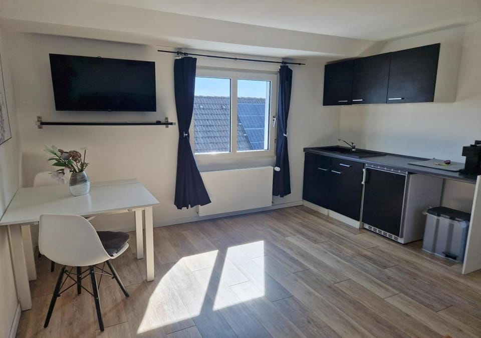 TV and multimedia, Dining area