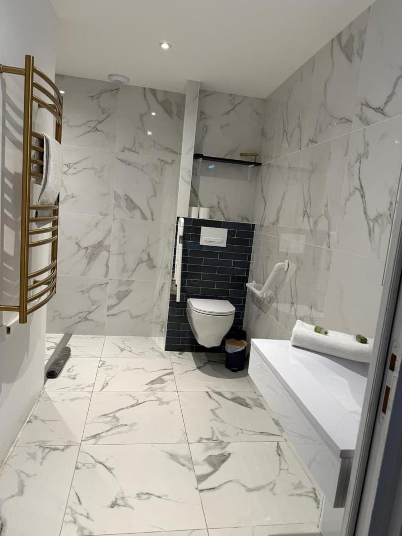 MOON 24 - Appartement Nice 6P Apartment in Nice