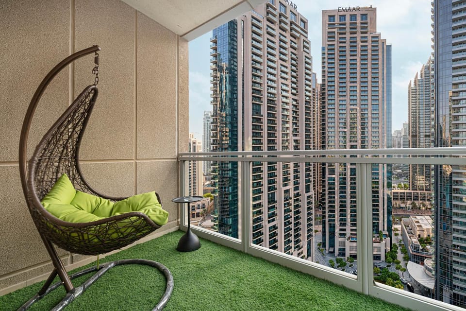 Day, View (from property/room), Balcony/Terrace, Seating area, City view
