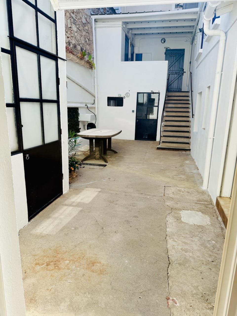 ''Maison Gaïa'' Terrasse, wifi et garage House in Occitanie