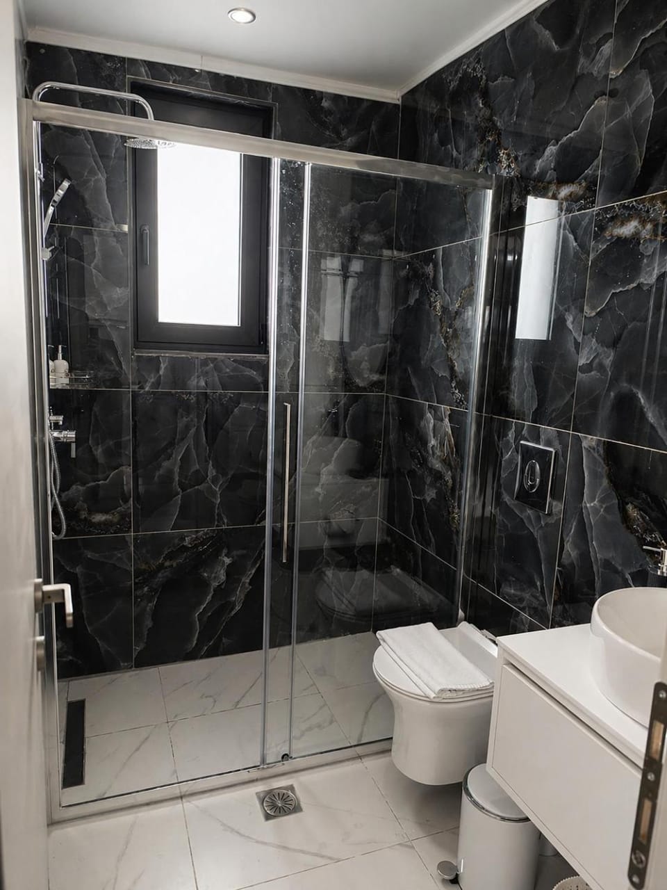 Haraki Emerald Apartment in Rhodes, Greece
