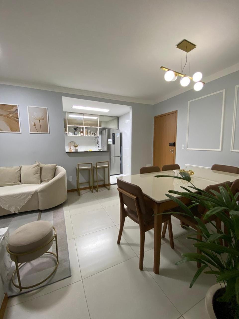 Living room, Dining area